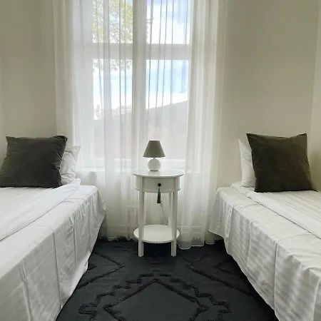 Apartamento Cozy With Sauna And Balcony *